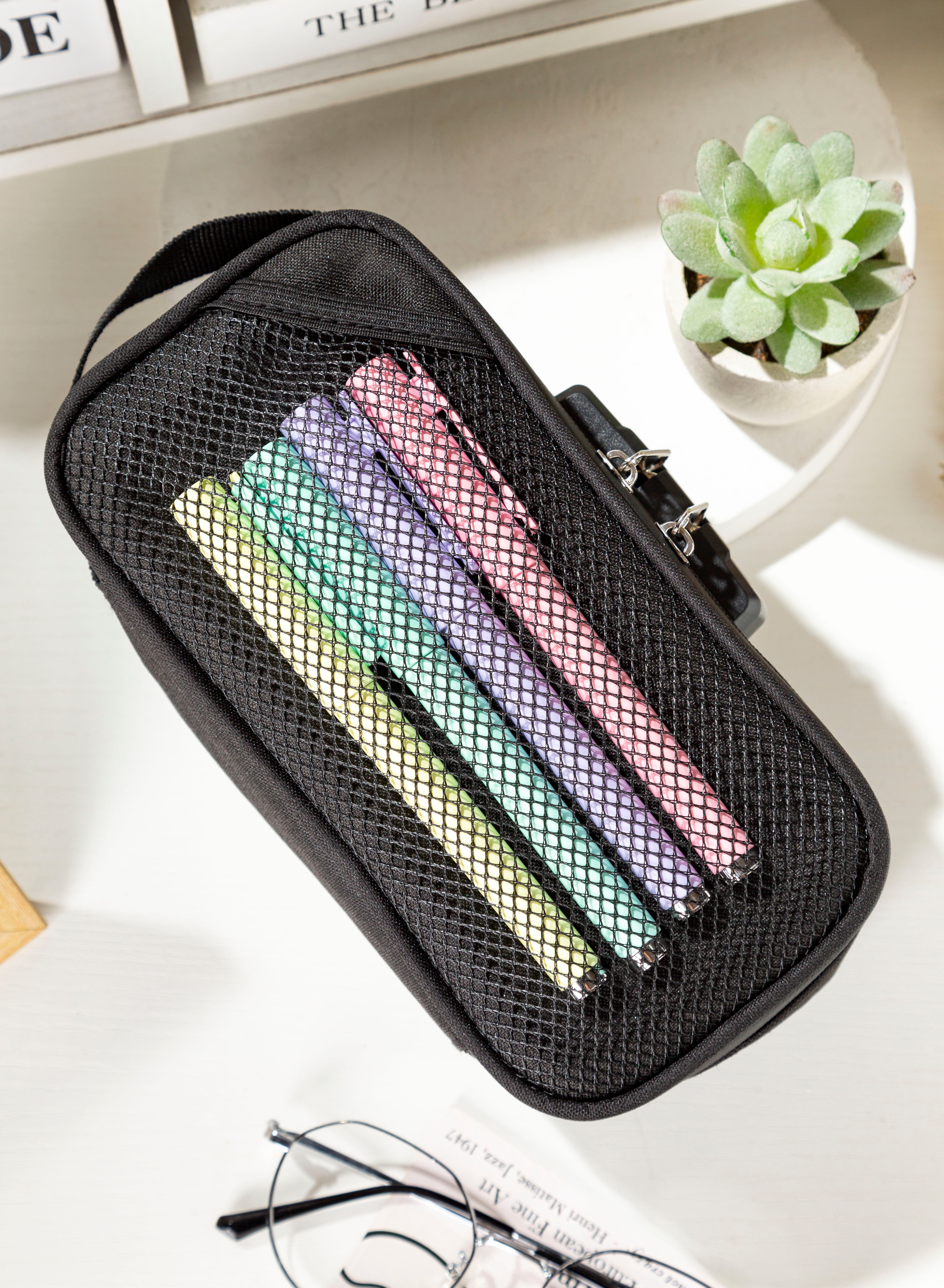 Stasheeze 21x10cm Smell Proof Carbon Lined Bag Water Proof TSA Lock Discreet Secure Box Portable Container