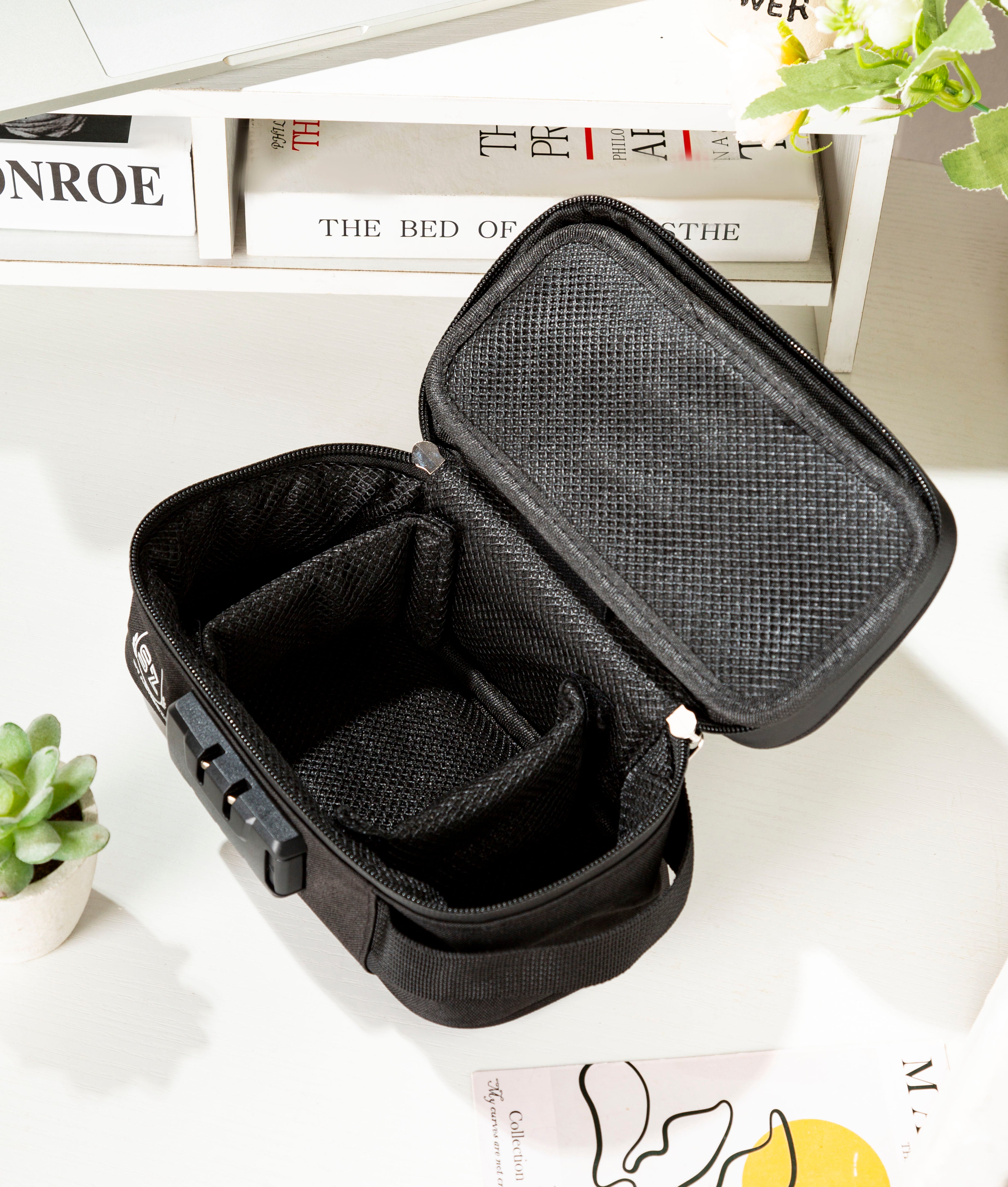 Stasheeze 21x10cm Smell Proof Carbon Lined Bag Water Proof TSA Lock Discreet Secure Box Portable Container